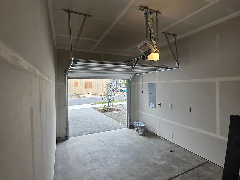 2700 Wonderland Way — Photo 35