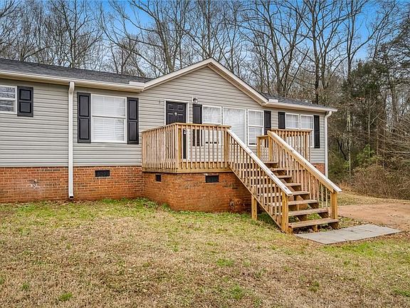 2nd image of 218 Creekstone Dr