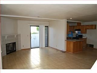 2nd image of 427 Baron Ct