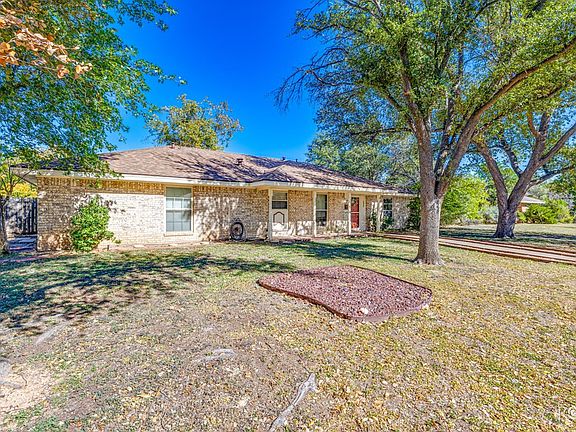 4th image of 3022 Sierra Dr