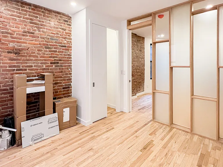 200 Mott St #12A — Photo 6