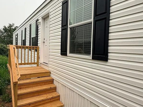 10 Buffalo Dr, Shippensburg, PA 17257