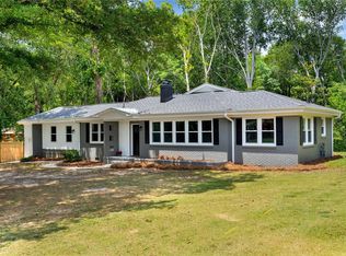 403 Wesleyan Dr, Central, SC 29630