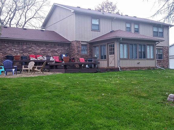 3rd image of 12879 Croftshire Dr