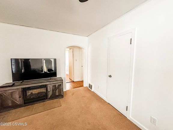5th image of 6855 Old Berwick Rd