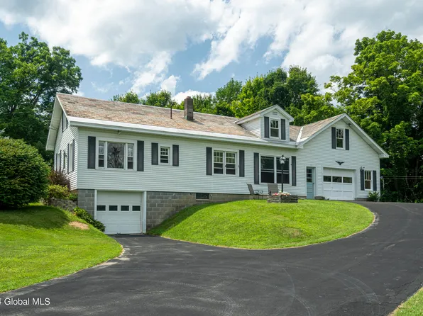 15 County Route 29, Granville, NY 12832