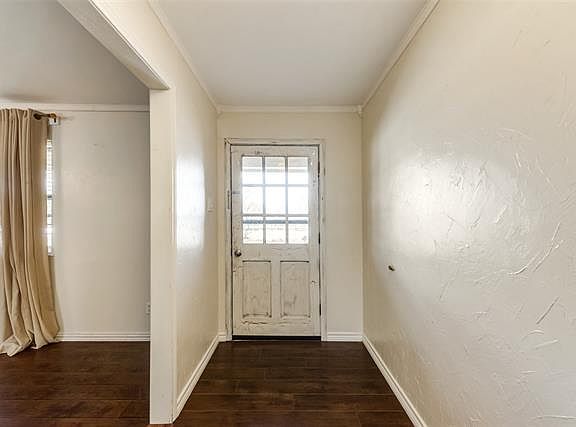 5th image of 921 Meadow Dr