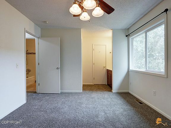 5th image of 3634 Alamosa Dr
