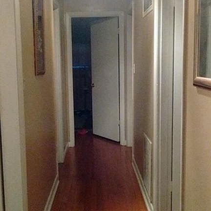 4th image of 111 Brookdale Plz