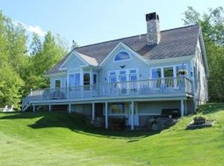 11 Glade Cir, Campton, NH 03223