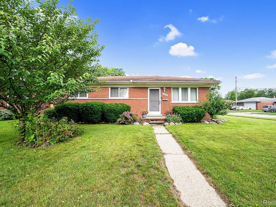 1st image of 27251 Haverhill Dr