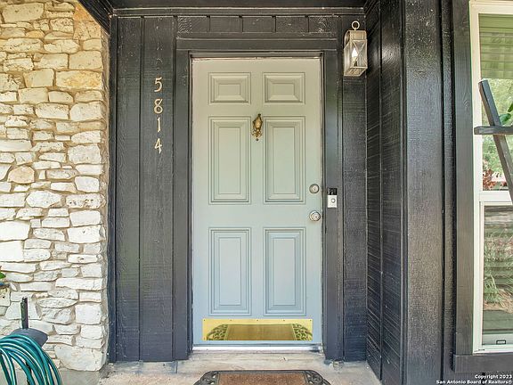 5th image of 5814 GILLIS DR
