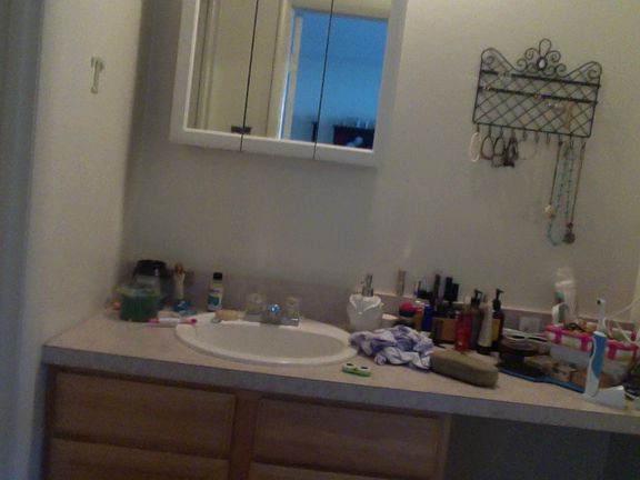 4th image of 2410 Ohio Ave APT 108