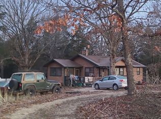 28379 Raccoon Ln, Golden, MO 65658