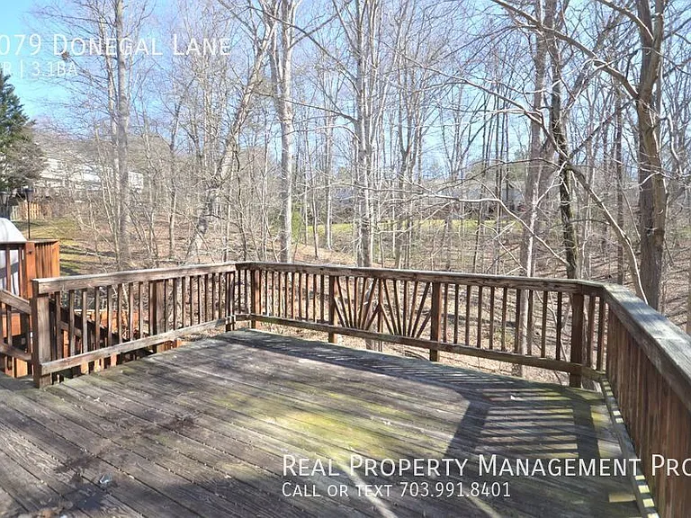 8079 Donegal Ln — Photo 9