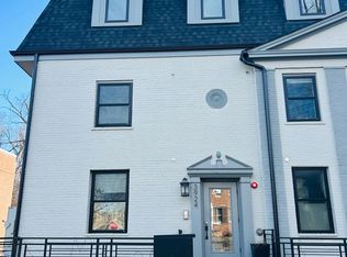 3924 W St NW, Washington, DC 20007