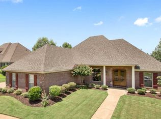 1012 Heritage Dr, Brandon, MS 39042