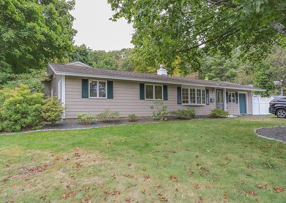 26 Trask Rd Peabody MA 01960 Zillow