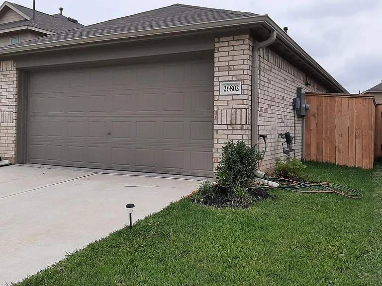 26802 Cenzontle Dr — Photo 2