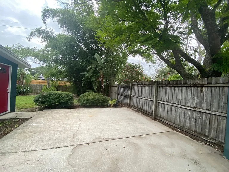 1421 Ridgecrest Rd — Photo 20