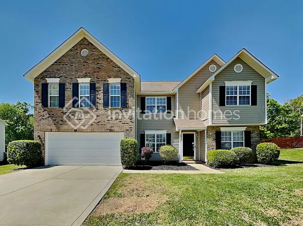2921 Blueberry Dr, Monroe, NC 28110