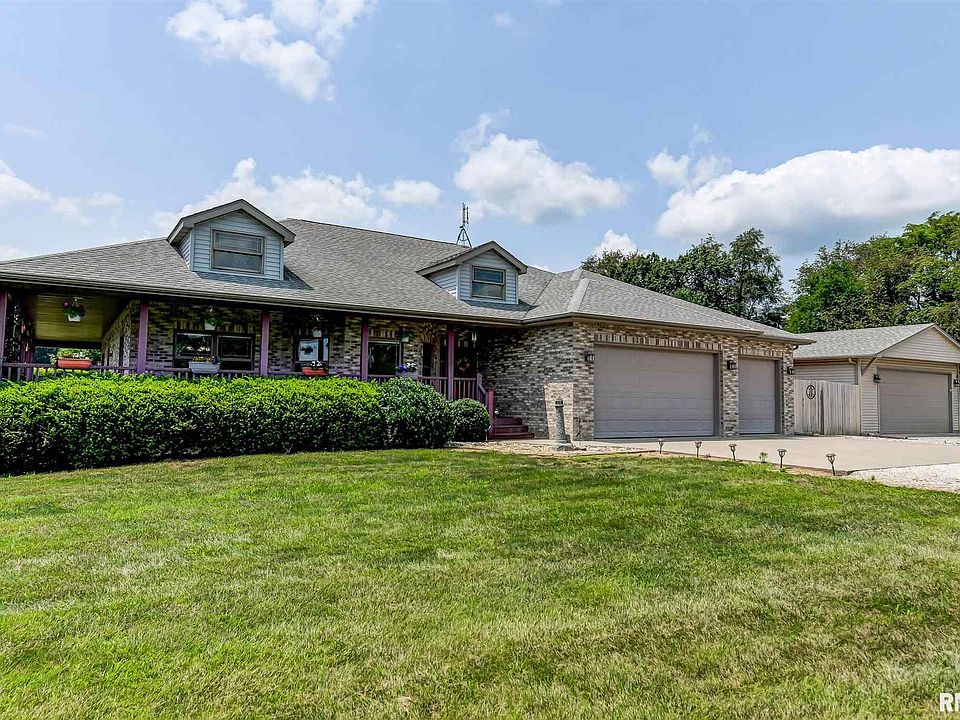 28809 Pleasant Dale Rd, Girard, IL 62640 Zillow