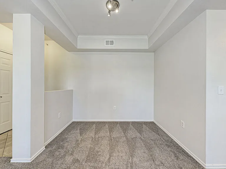 Riverhorse Ranch Apartments II — Photo 27