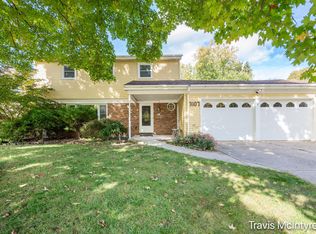 3107 Willow Creek Dr SW, Grandville, MI