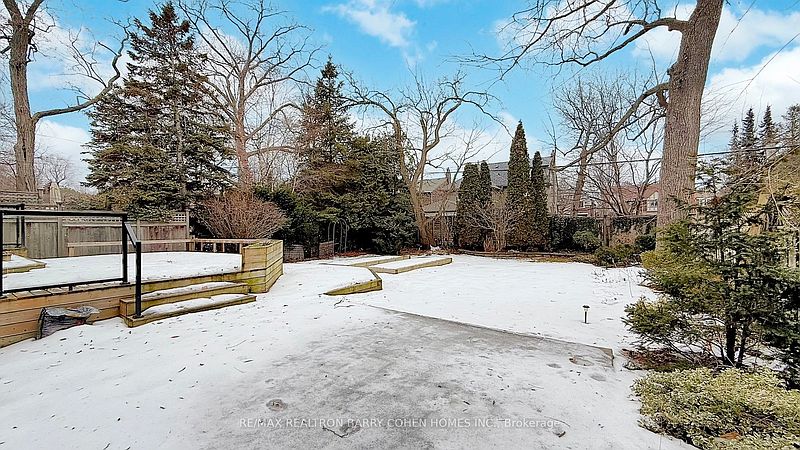 Toronto House for rent - 5 Bedrooms — photo 19