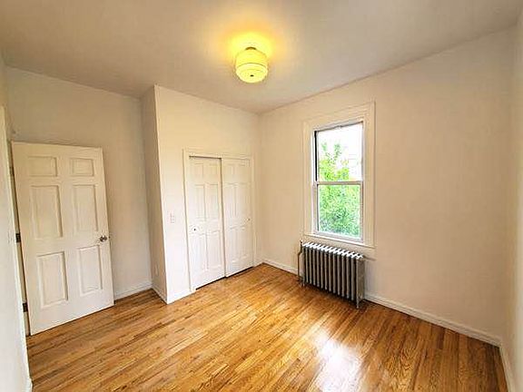 5th image of 31-23 42nd St #2