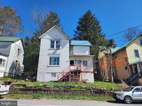 111 W Liberty St, Oakland, MD 21550