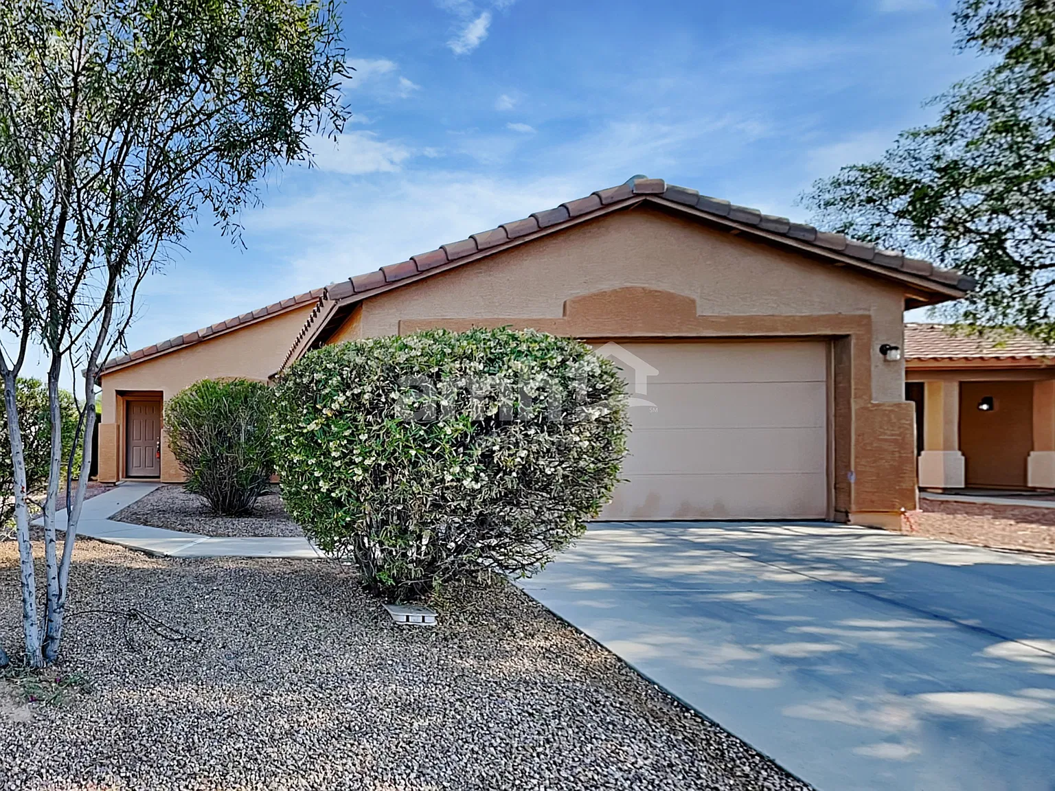 4 bed, 2.0 bath, 1460 sqft, $1,800 — Photo 1