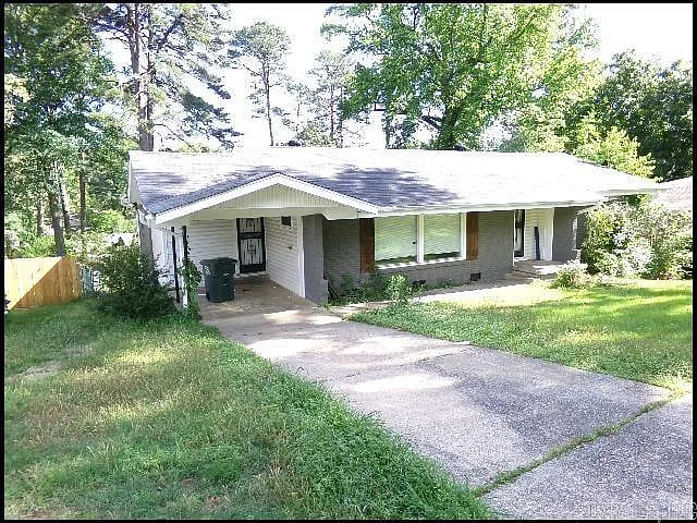 Building Photo - 52 Rosemont Dr
