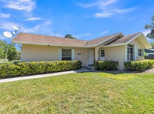 18201 SW 87th Ave, Palmetto Bay, FL 33157