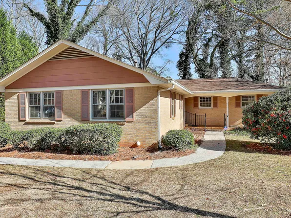 1894 Argonne Dr, Morrow, GA 30260