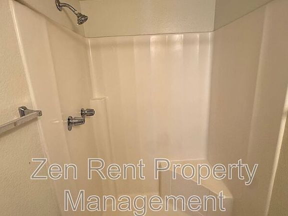 2nd image of 2843 E Marconi Ave APT 201