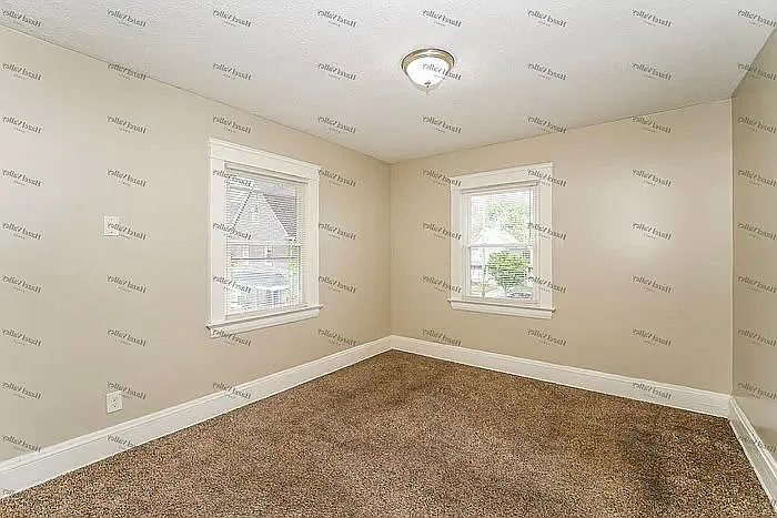10811 Sprague Ave #1 — Photo 4