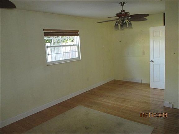 4th image of 5346 Woodvale Dr