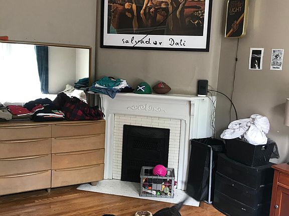 2nd image of 2031 Greenup St #1