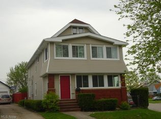4402 Woodway Ave, Cleveland, OH 44134