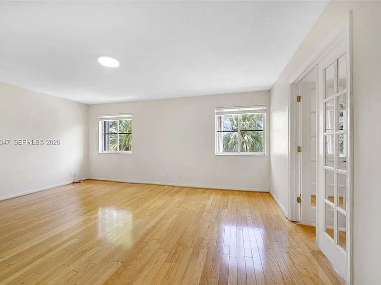 4312 Laurel Ridge Cir — Photo 23