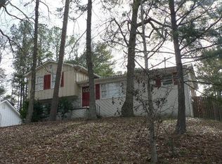 2820 Green Trail Dr, Atlanta, GA 30349