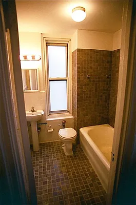 Rented by Performing Assets Corp | media 26