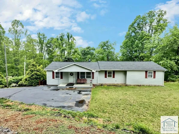 42 Graceland Dr, Bassett, VA 24055