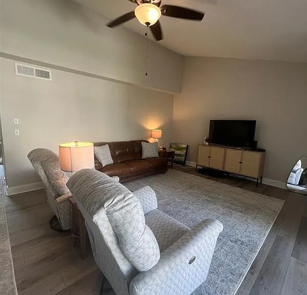 5411 Sweetwater Terrace Cir — Photo 10