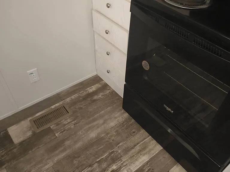 43 Sunset Ave — Photo 3