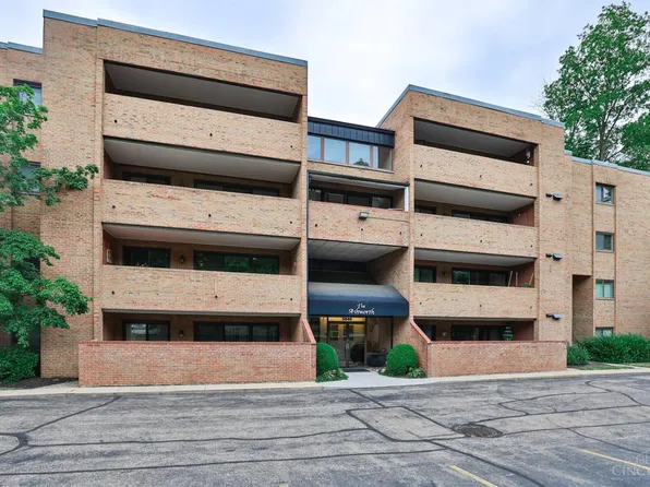 3646 Ashworth Dr Unit 401, Cincinnati, OH 45208