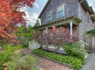 1020 7th St, Greenport, NY 11944