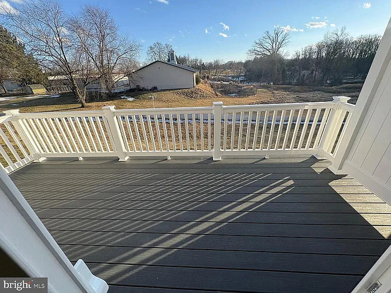 265 Swing Arc Ct — Photo 7