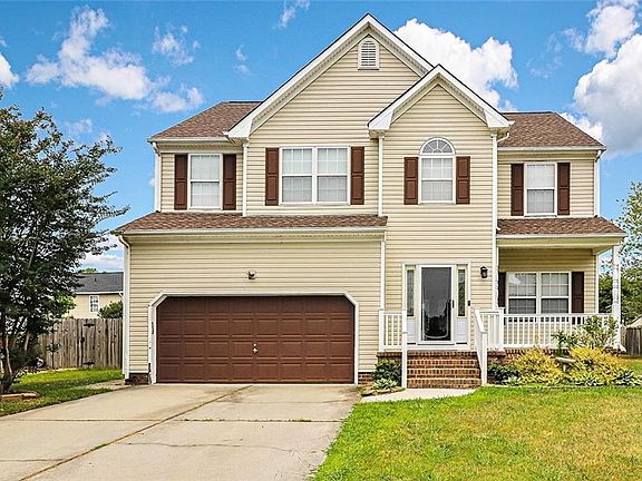 2nd image of 3605 Coachhouse Ct